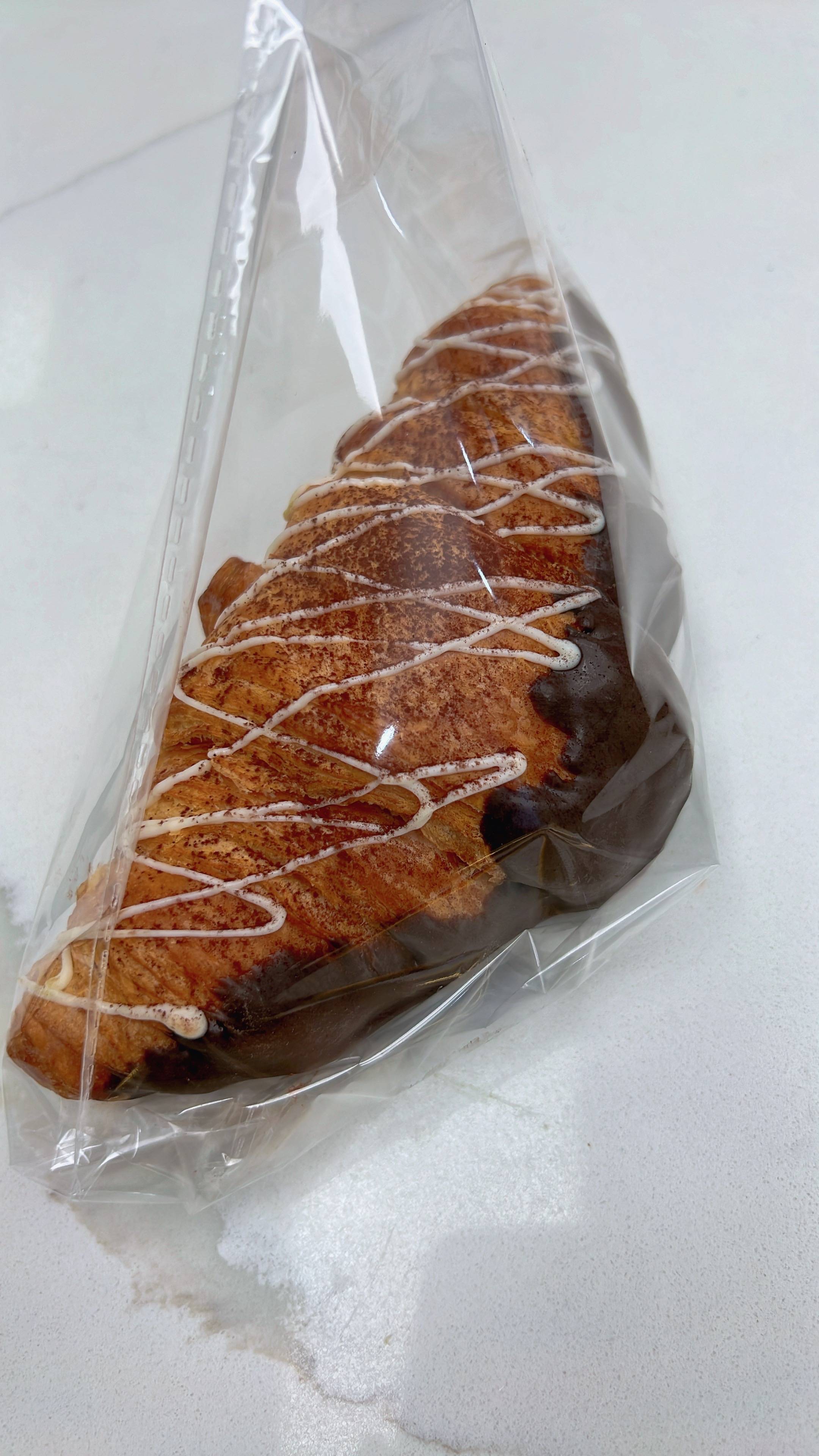 Chocolate Croissant (巧克力可頌)